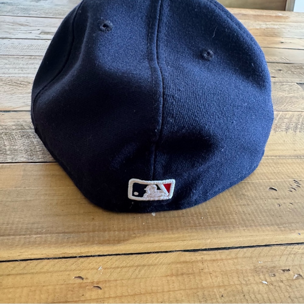 Boston Era Dark Blue 59FIFTY Cap - Picture 2 of 4